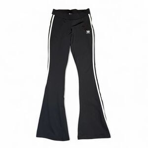 Adidas Originals Women’s Flared Leggings Black Size Small NWT 3-Stripes